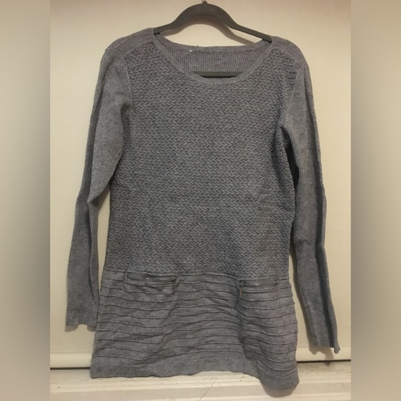 Long Sweater Sz M - Picture 3 of 6